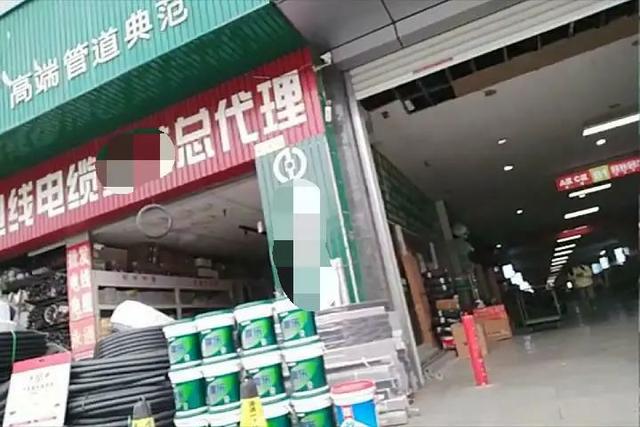 “銅包鋁的,兩三年可能就壞了”,記者暗訪發(fā)現(xiàn)消防電線背后貓膩 “銅包鋁的,兩三年可能就壞了”,記者暗訪發(fā)現(xiàn)消防電線背后貓膩